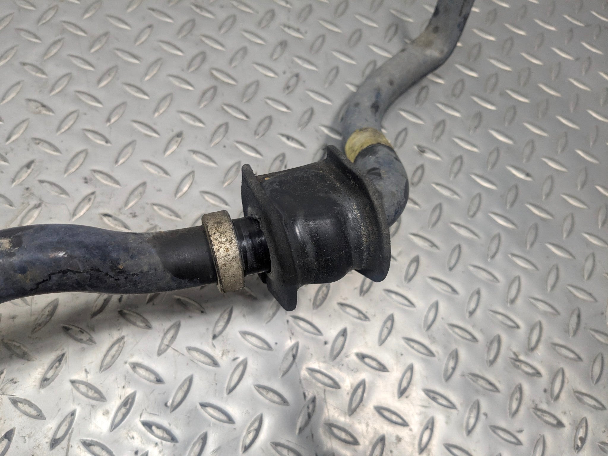 10 - 14 OEM SUBARU OUTBACK FRONT SUSPENSION STABILIZER BAR ANTI ROLL ROD 2.5L