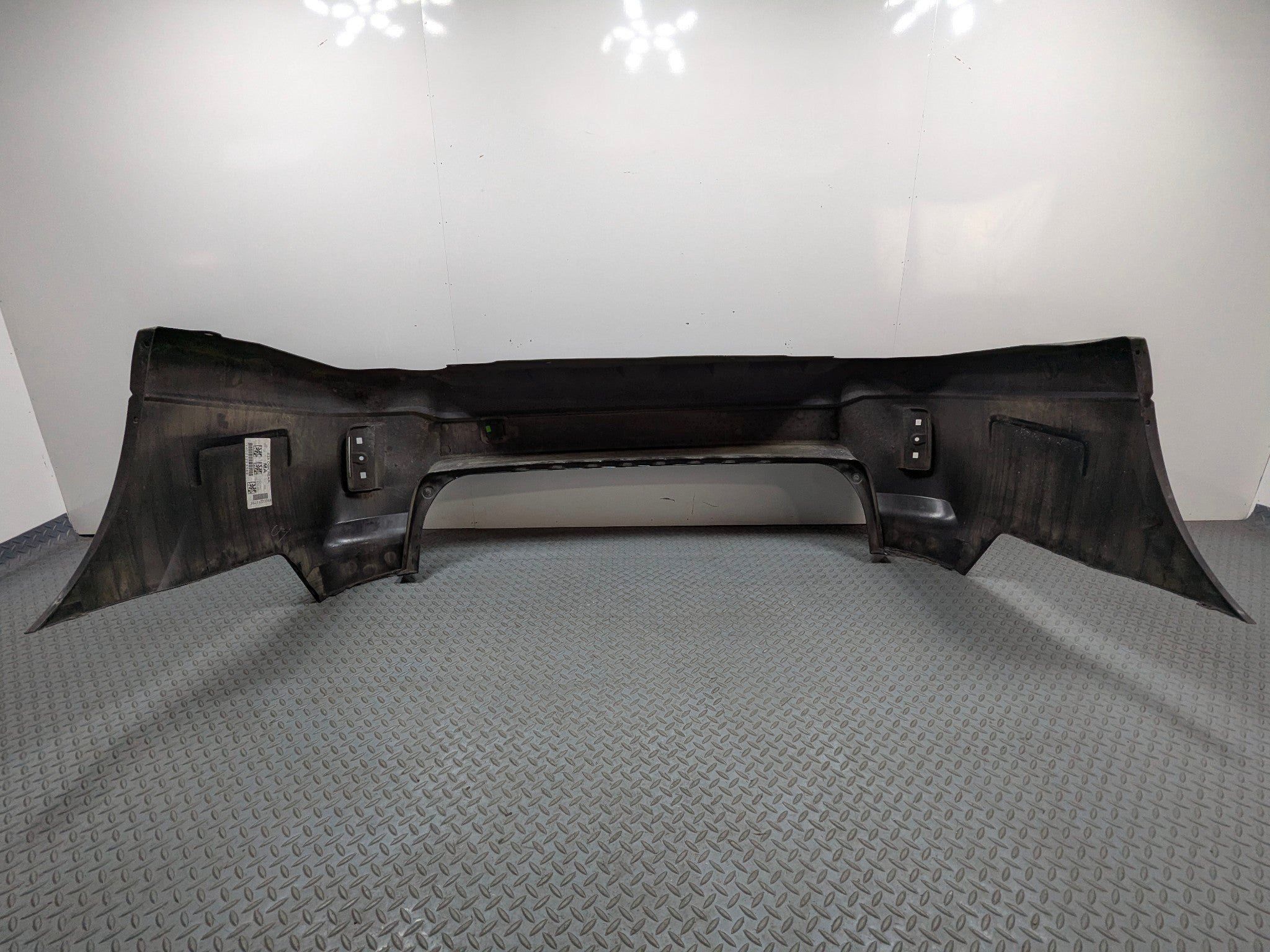 10 - 14 OEM SUBARU OUTBACK REAR BUMPER COVER PANEL ASSEMBLY AZURITE BLUE PEARL