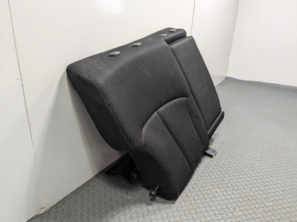 10 - 14 OEM SUBARU OUTBACK REAR LEFT DRIVER SIDE UPPER SEAT CUSHION WITH ARMREST