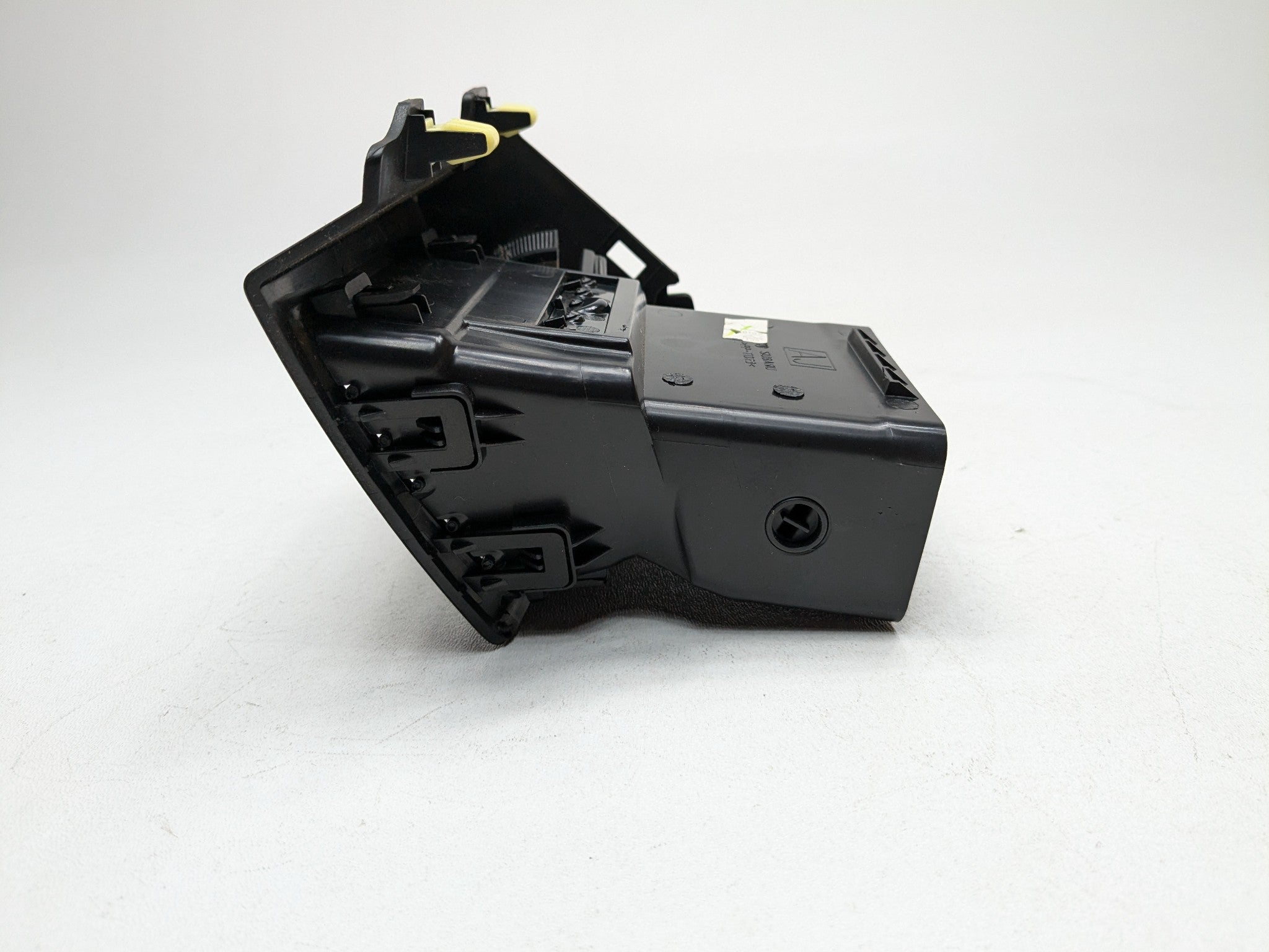 10 - 14 OEM SUBARU OUTBACK RIGHT PASSENGER SIDE DASH AC AIR VENT GRILLE BLACK