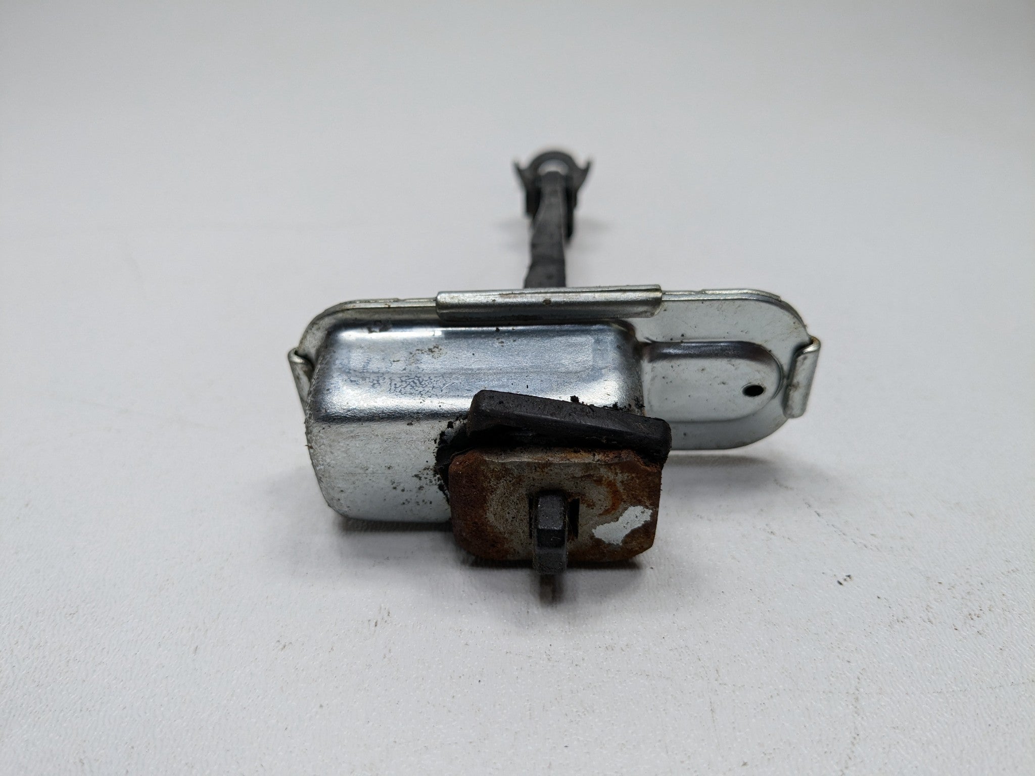 2012 - 2014 OEM HYUNDAI AZERA DOOR CHECK STRAP STOPPER FRONT LEFT DRIVER SIDE
