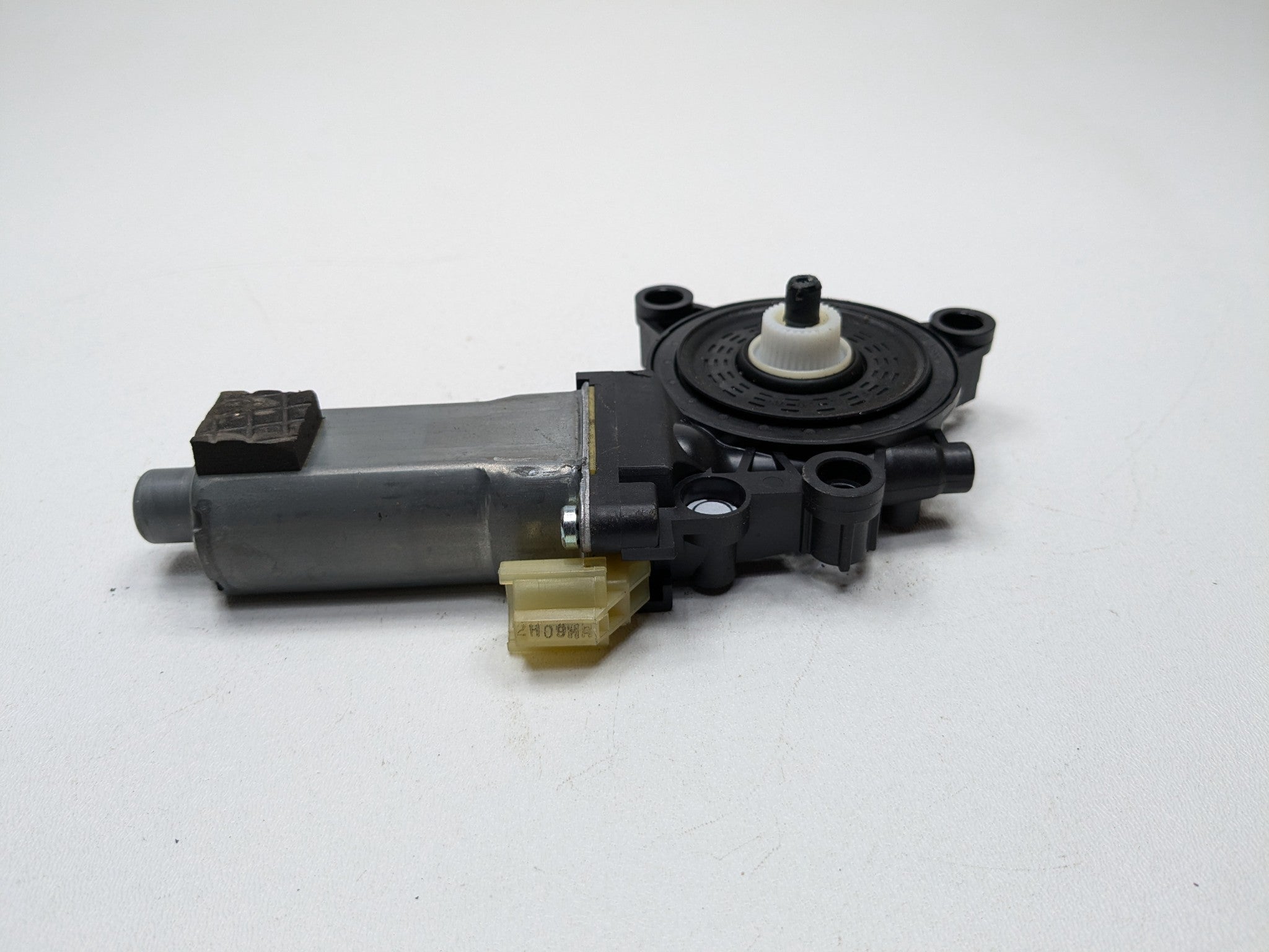 2012 - 2014 HYUNDAI AZERA OEM POWER WINDOW MOTOR REAR LEFT DRIVER SIDE