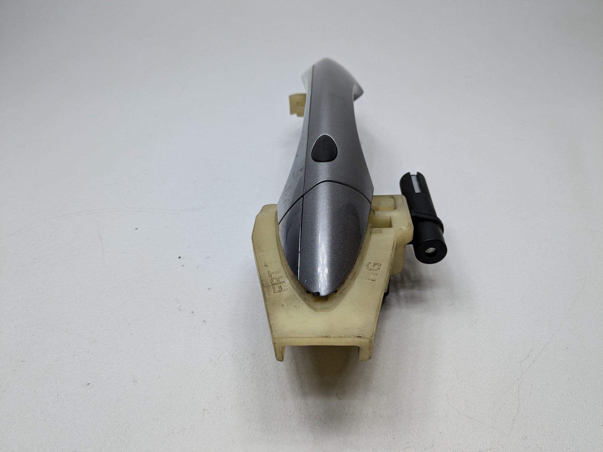 2012 - 2014 HYUNDAI AZERA OEM FRONT RIGHT PASSENGER SIDE EXTERIOR DOOR HANDLE