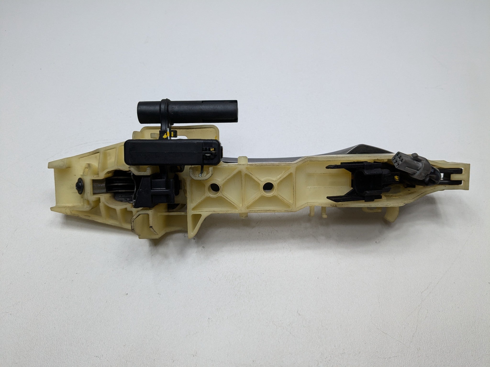 2012 - 2014 HYUNDAI AZERA OEM FRONT RIGHT PASSENGER SIDE EXTERIOR DOOR HANDLE