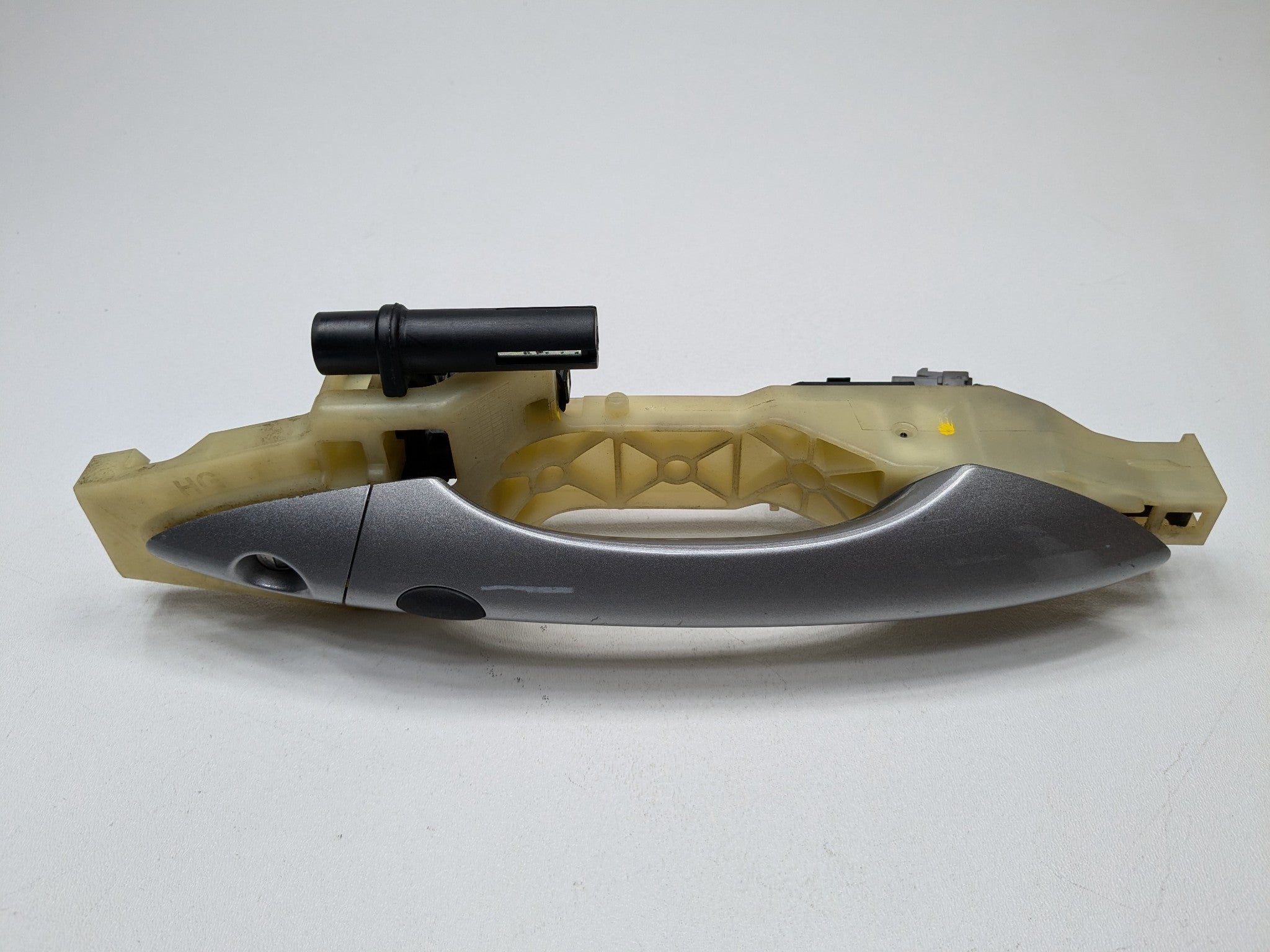 2012 - 2014 HYUNDAI AZERA OEM FRONT LEFT DRIVER SIDE EXTERIOR DOOR HANDLE