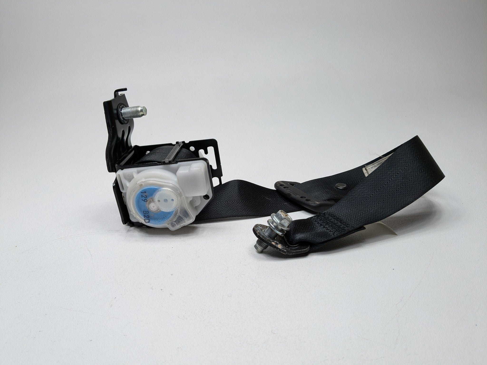 2012 - 2014 HYUNDAI AZERA OEM SAFETY SEAT BELT REAR LEFT DRIVER SIDE