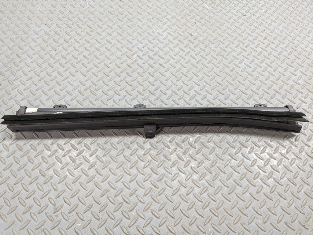 2012 - 2014 HYUNDAI AZERA OEM REAR RIGHT DOOR WINDOW SHADE  PASSENGER SIDE