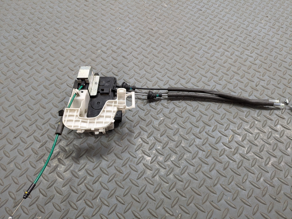 2012 - 2014 HYUNDAI AZERA OEM DOOR LOCK LATCH ACTUATOR FRONT LEFT DRIVER SIDE