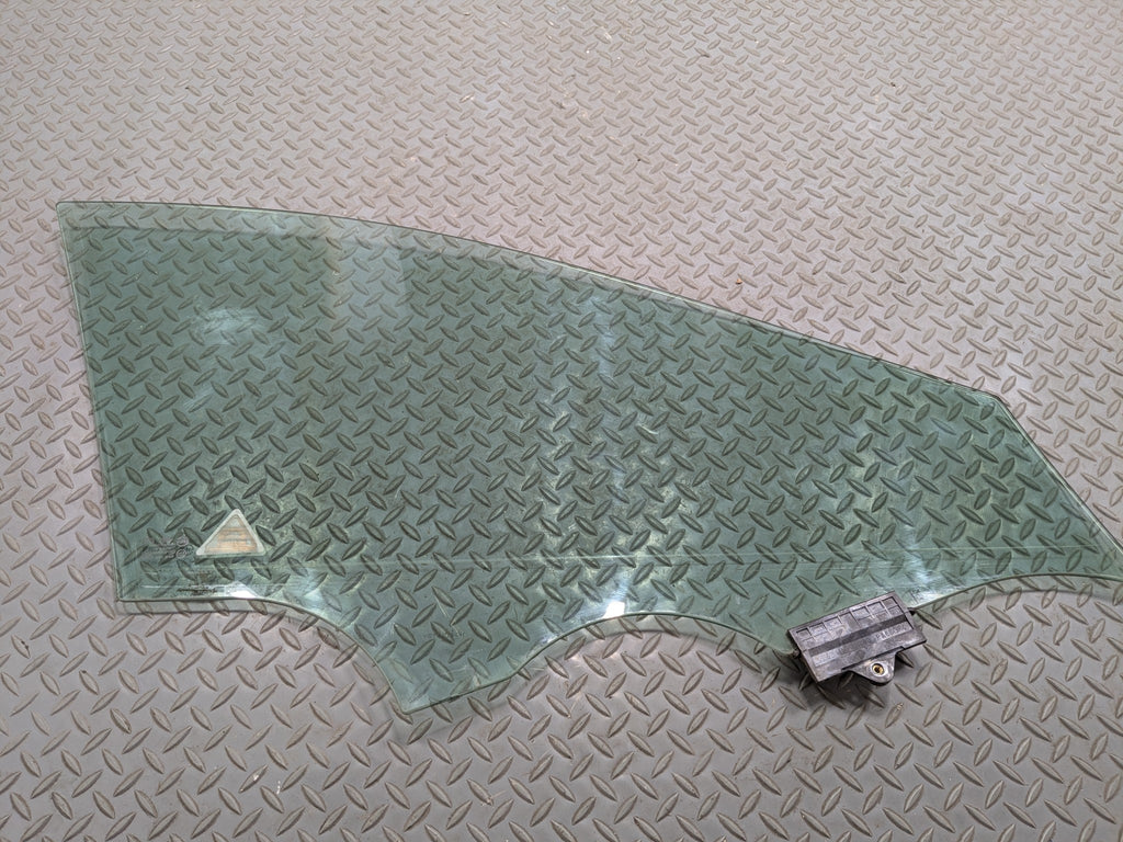 2012 - 2014 HYUNDAI AZERA OEM FRONT LEFT DRIVER SIDE DOOR WINDOW GLASS