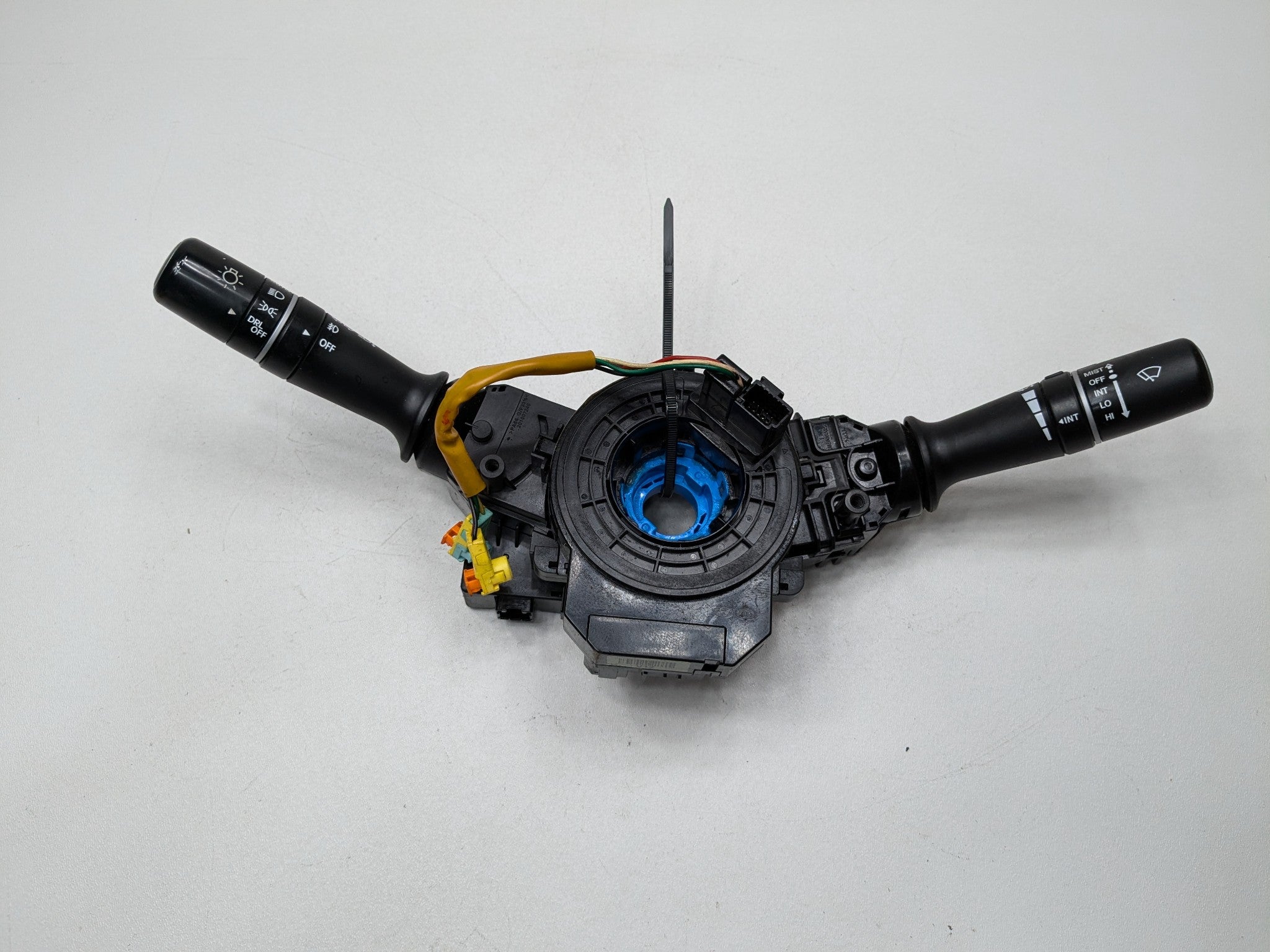 2012 - 2014 HYUNDAI AZERA OEM WIPER TURN SIGNAL HEADLIGHT COMBINATION SWITCH