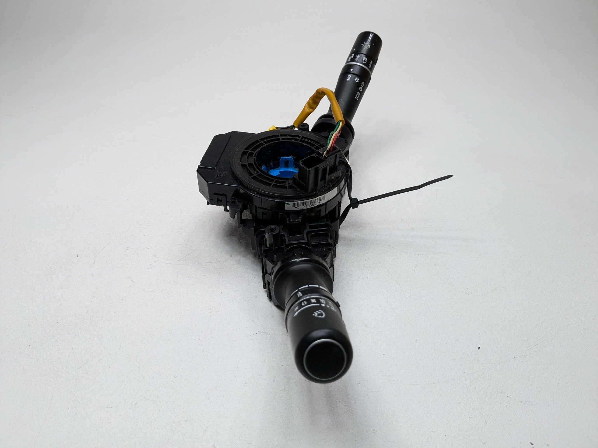 2012 - 2014 HYUNDAI AZERA OEM WIPER TURN SIGNAL HEADLIGHT COMBINATION SWITCH