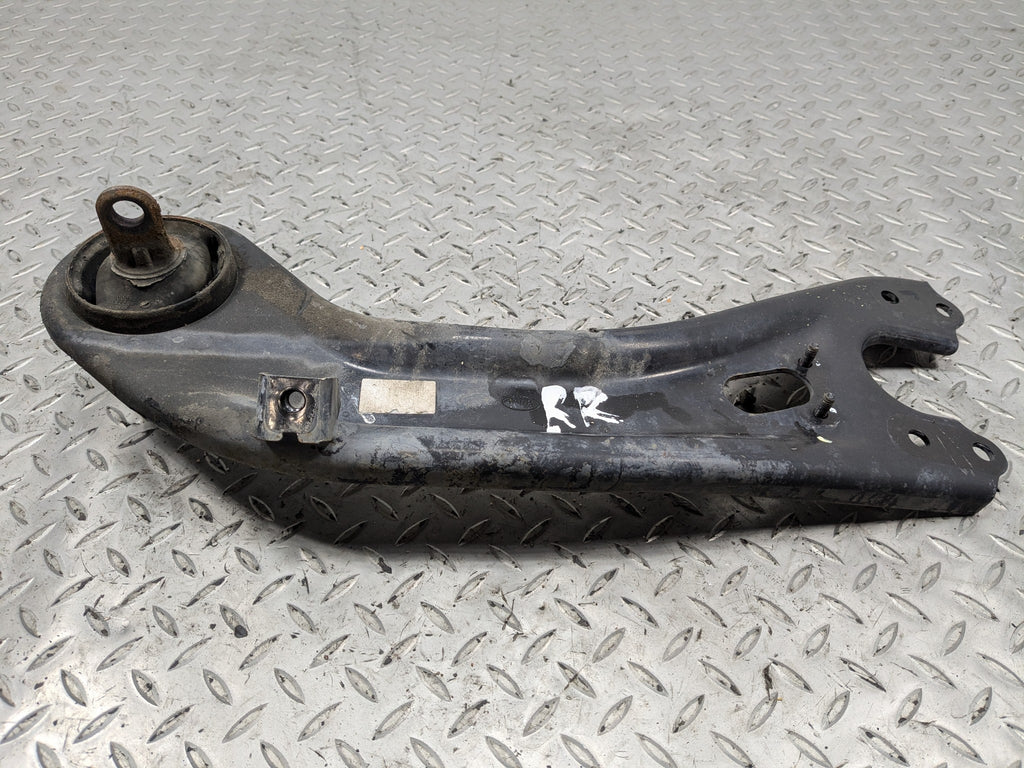 12 - 14 OEM HYUNDAI AZERA TRAILING LOWER CONTROL ARM REAR RIGHT PASSENGER SIDE