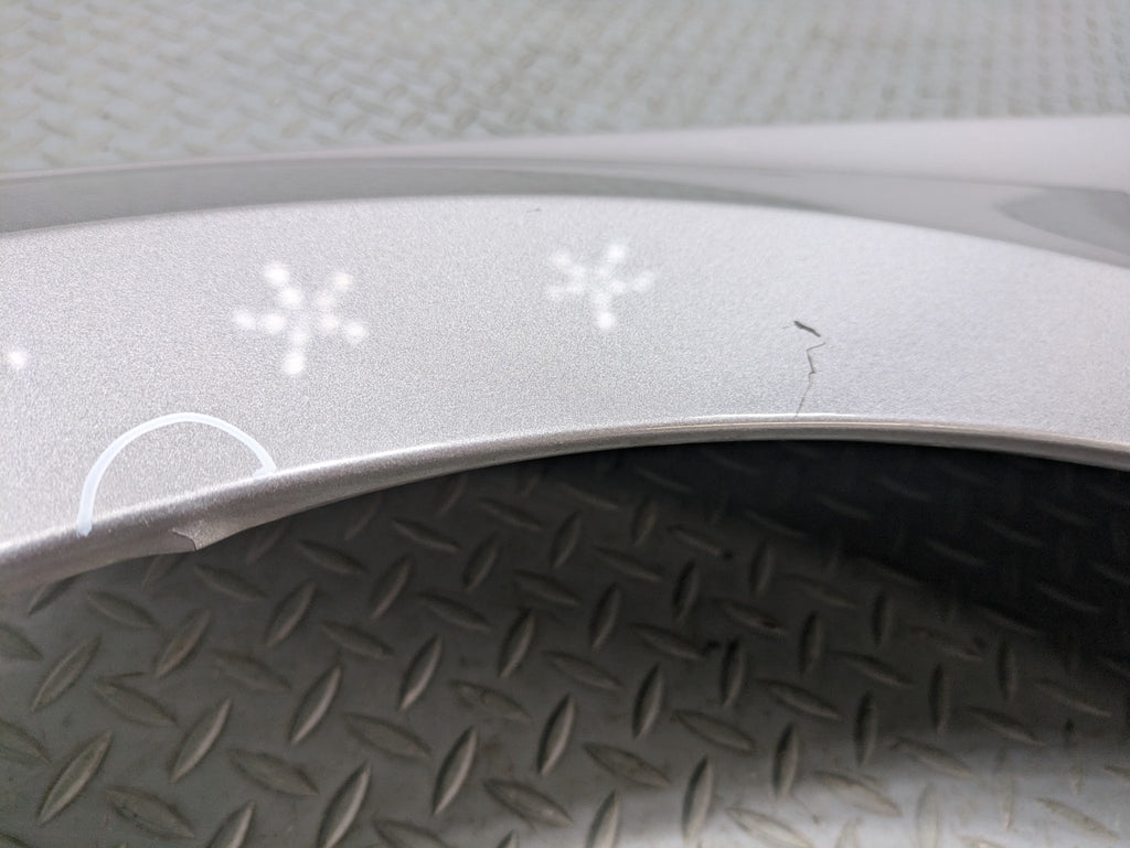 2012 - 2014 HYUNDAI AZERA OEM FENDER COVER PANEL FRONT LEFT DRIVER SIDE SILVER