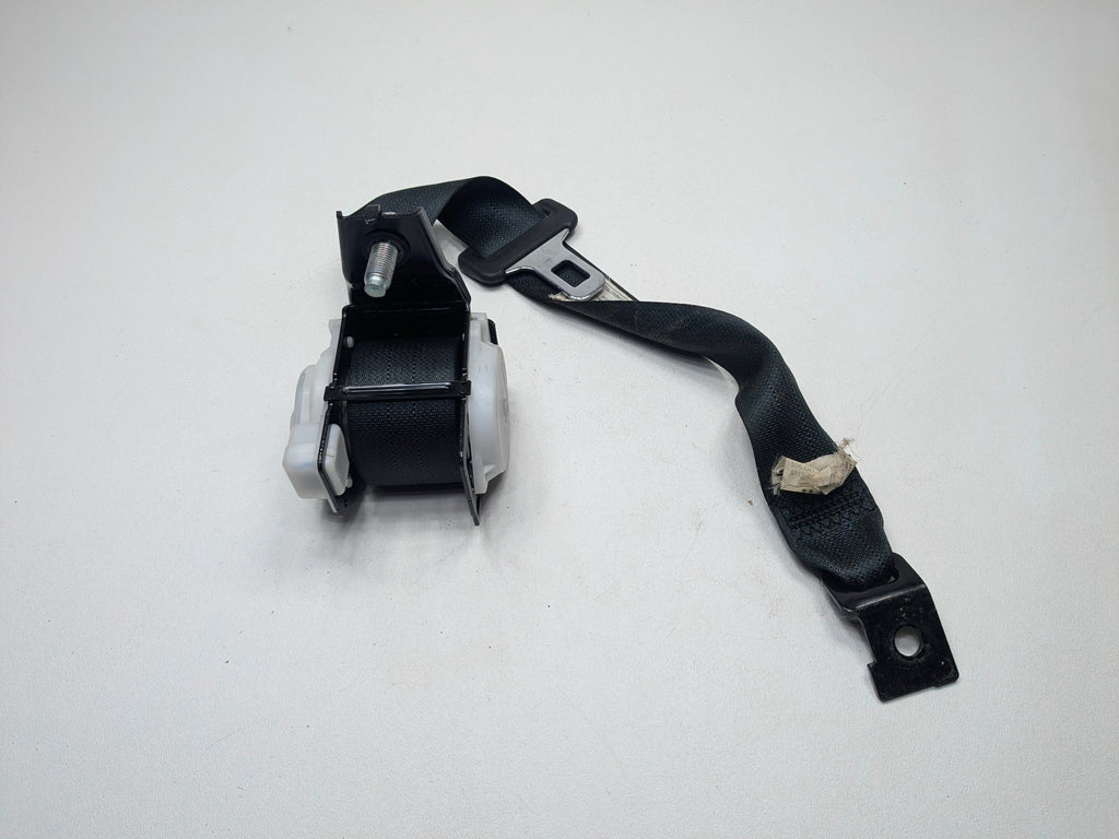 2012 - 2014 HYUNDAI AZERA OEM SAFETY SEAT BELT RETRACTOR ASSEMBLY REAR CENTER