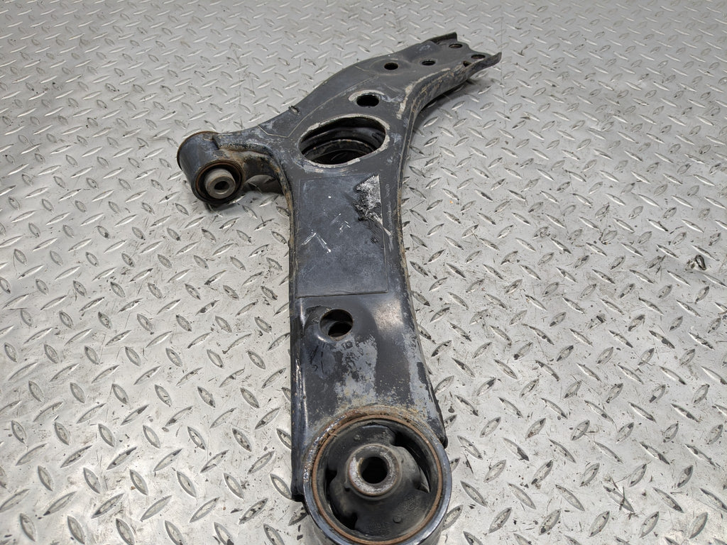 12 - 14 OEM HYUNDAI AZERA LOWER CONTROL ARM SUSPENSION FRONT LEFT DRIVER SIDE