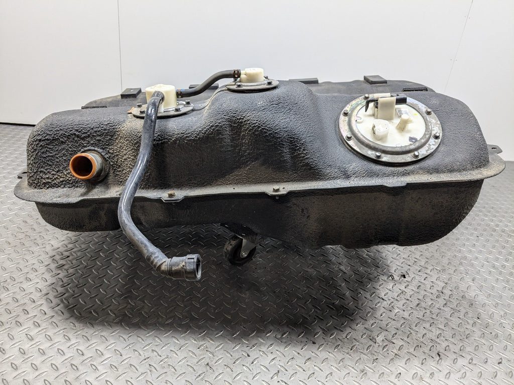 2012 - 2014 HYUNDAI AZERA OEM GAS FUEL TANK RESERVOIR ASSEMBLY 18.5 GALLON