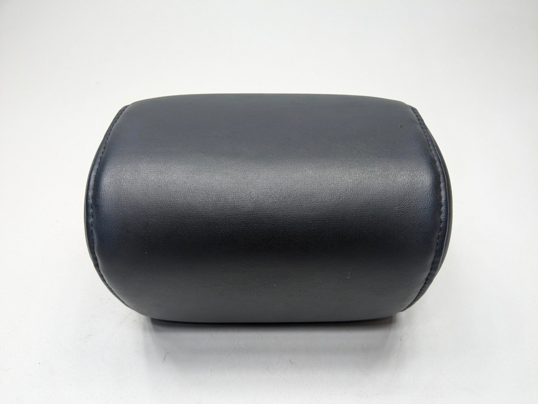 2012 - 2014 HYUNDAI AZERA OEM HEADREST REAR CENTER BLACK LEATHER