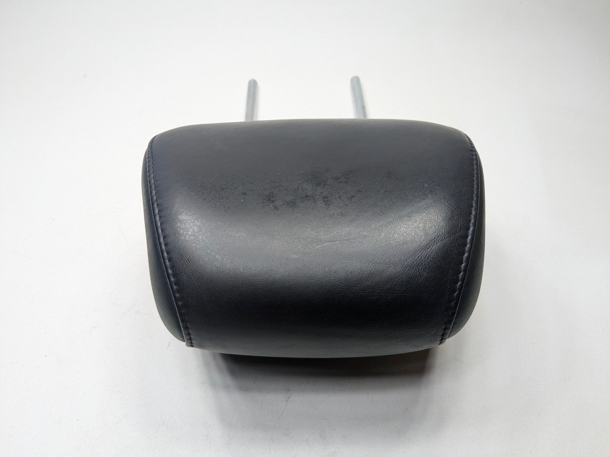 2012 - 2014 HYUNDAI AZERA OEM HEADREST FRONT LEFT DRIVER SIDE BLACK LEATHER