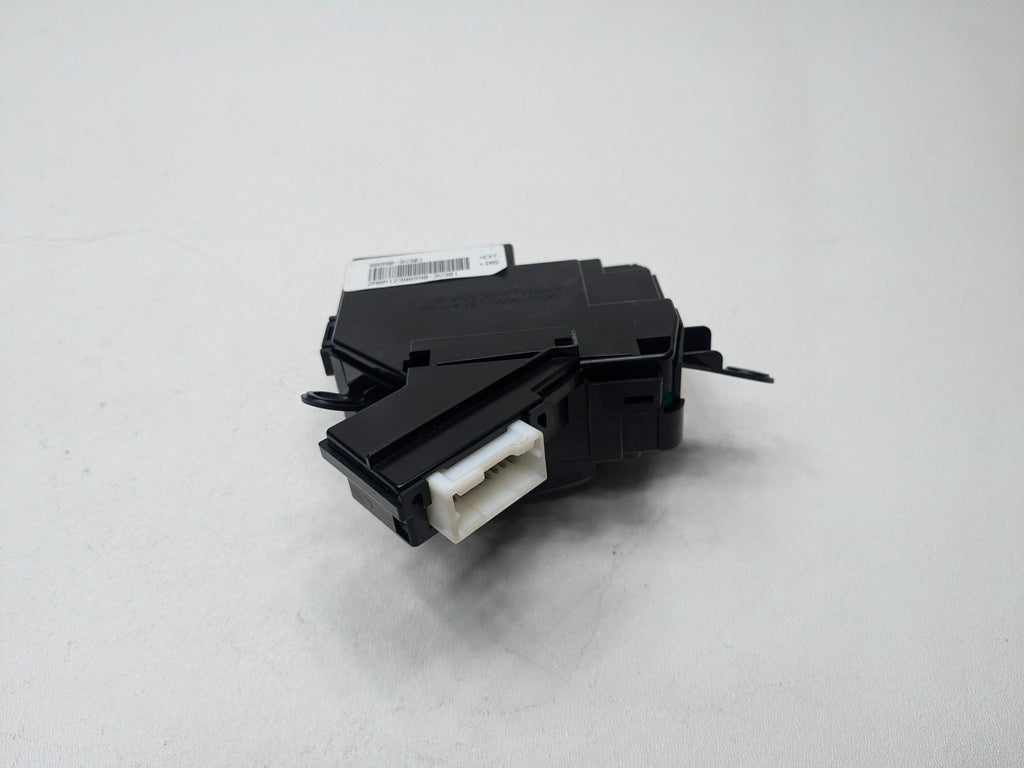 2012 - 2014 HYUNDAI AZERA OEM DOOR SWITCH SEAT MEMORY FRONT LEFT DRIVER SIDE