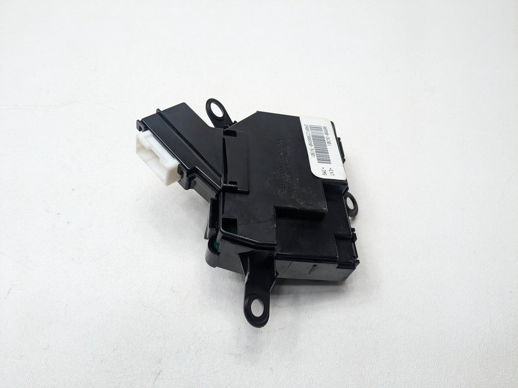 2012 - 2014 HYUNDAI AZERA OEM DOOR SWITCH SEAT MEMORY FRONT LEFT DRIVER SIDE