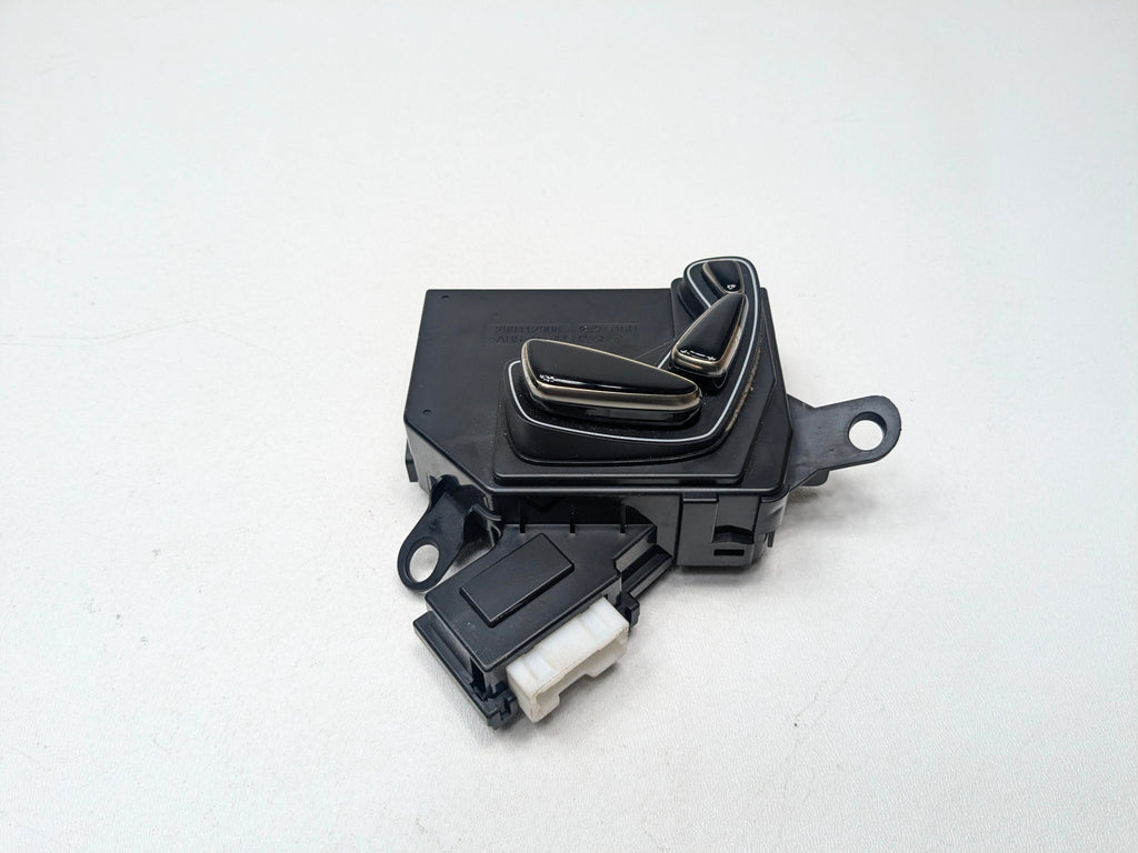 2012 - 2014 HYUNDAI AZERA OEM DOOR SWITCH SEAT MEMORY FRONT RIGHT PASSENGER SIDE