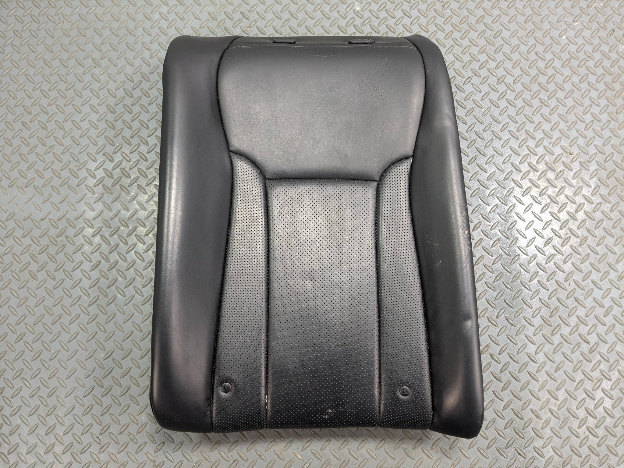 2012 - 2014 HYUNDAI AZERA OEM REAR LEFT UPPER SEAT CUSHION DRIVER SIDE BLACK