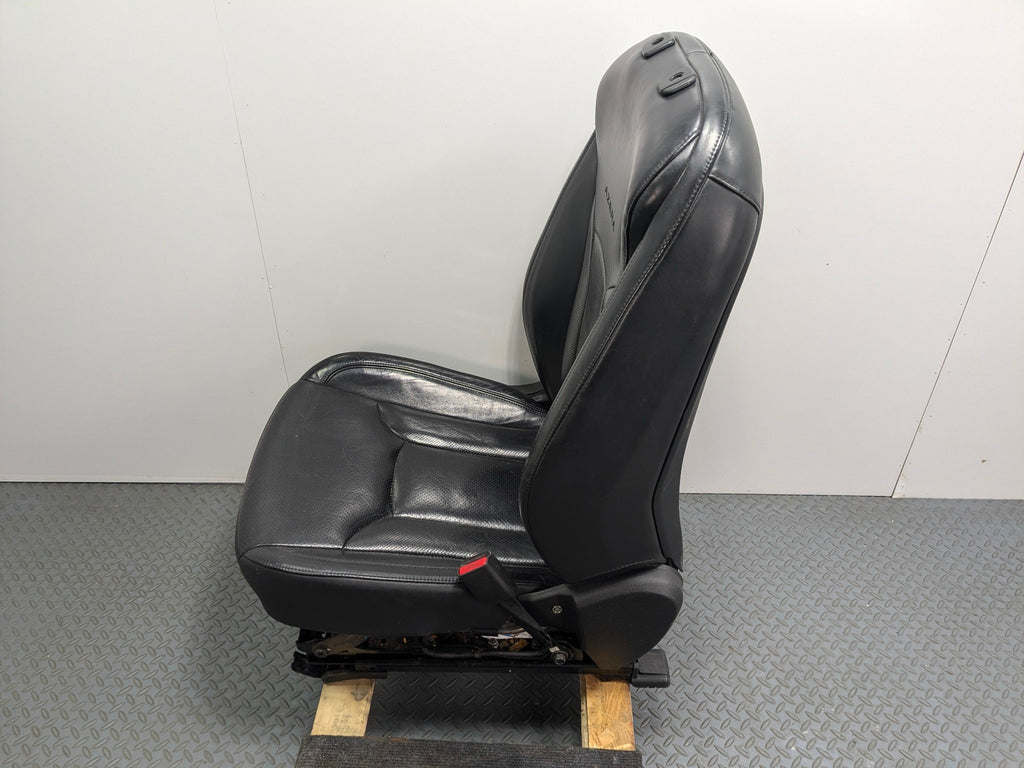 2012 - 2014 HYUNDAI AZERA OEM PASSENGER SIDE SEAT ASSEMBLY LEATHER FRONT RIGHT