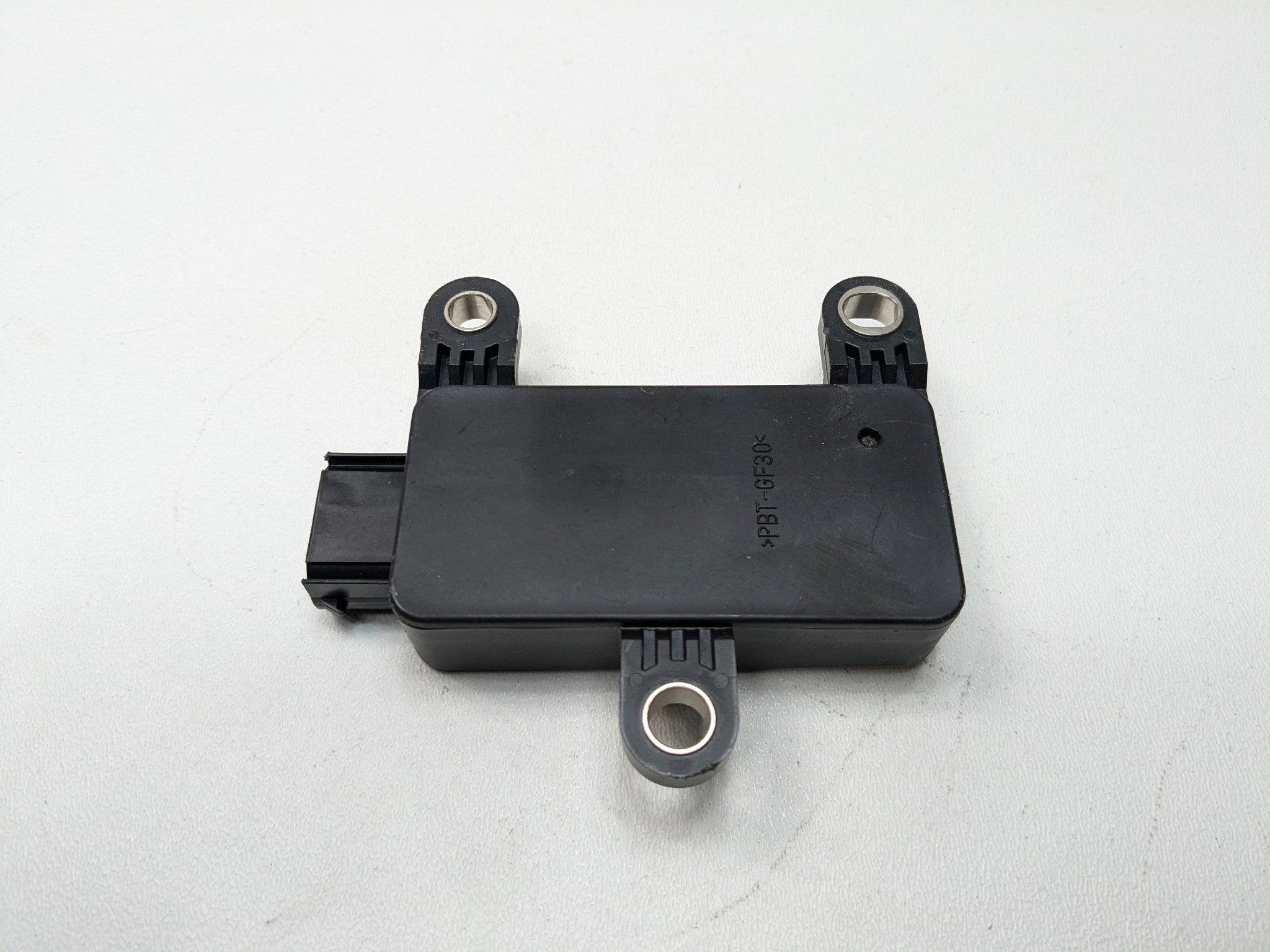 2012 - 2014 HYUNDAI AZERA OEM YAW RATE SENSOR STABILITY CONTROL MODULE UNIT