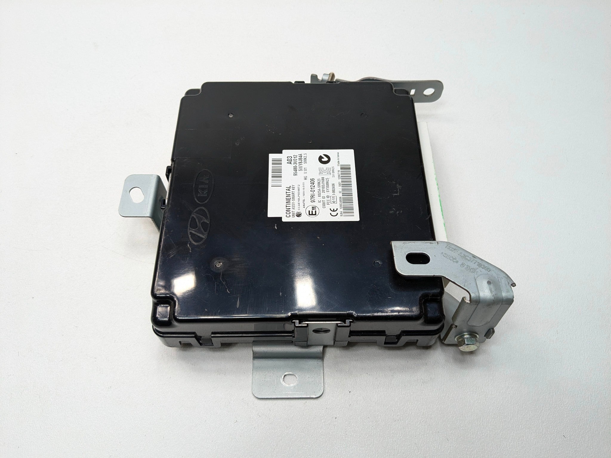 2012 - 2014 HYUNDAI AZERA OEM IGNITION SMART KEY MODULE THEFT KEYLESS LOCKING
