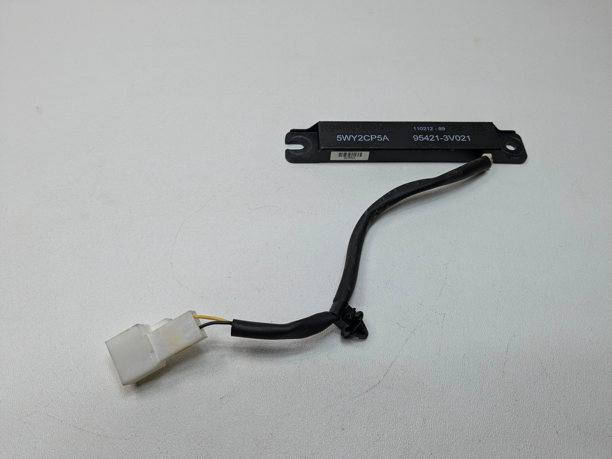 2012 - 2014 HYUNDAI AZERA OEM KEYLESS ENTRY SYSTEM ANTENNA MODULE