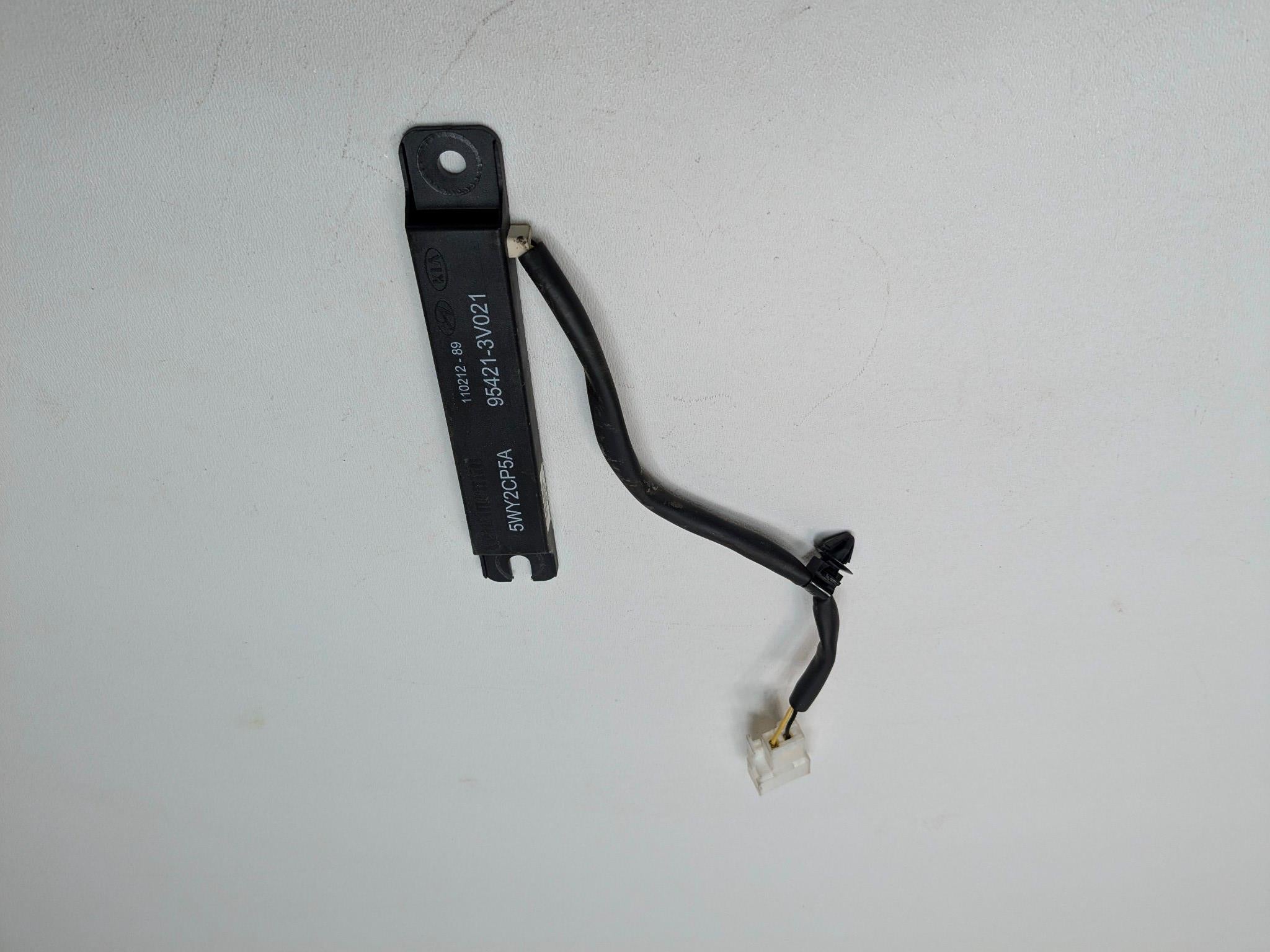 2012 - 2014 HYUNDAI AZERA OEM KEYLESS ENTRY SYSTEM ANTENNA MODULE