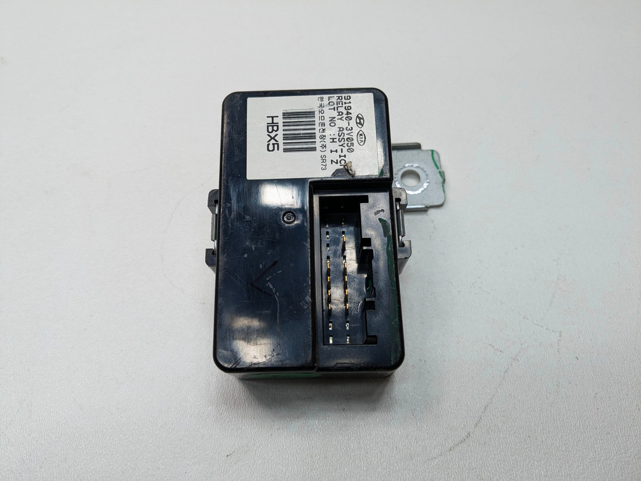 2012 - 2014 HYUNDAI AZERA OEM ICM RELAY IGNITION COMPUTER CONTROL MODULE UNIT