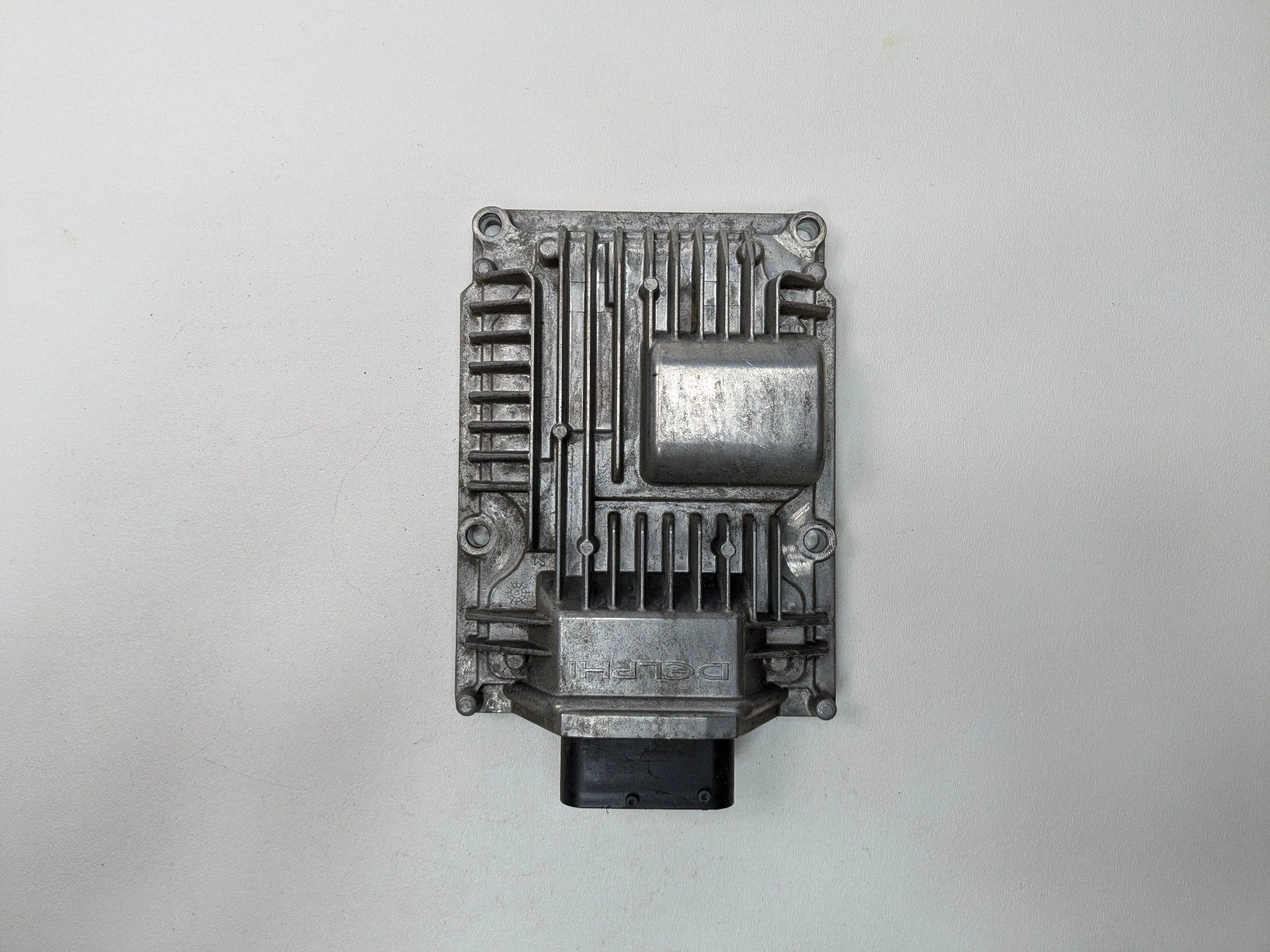 2012 - 2014 HYUNDAI AZERA OEM 3.3L ENGINE BRAIN BOX FUEL INJECTOR CONTROL MODULE
