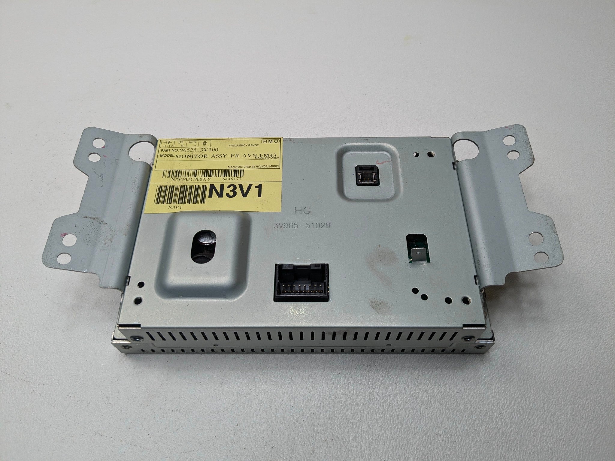 2012 - 2014 HYUNDAI AZERA OEM DISPLAY SCREEN MONITOR INFORMATION NAVIGATION GPS