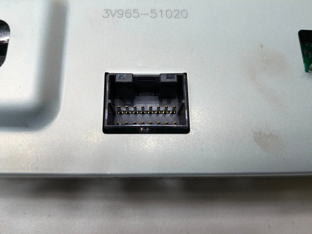 2012 - 2014 HYUNDAI AZERA OEM DISPLAY SCREEN MONITOR INFORMATION NAVIGATION GPS