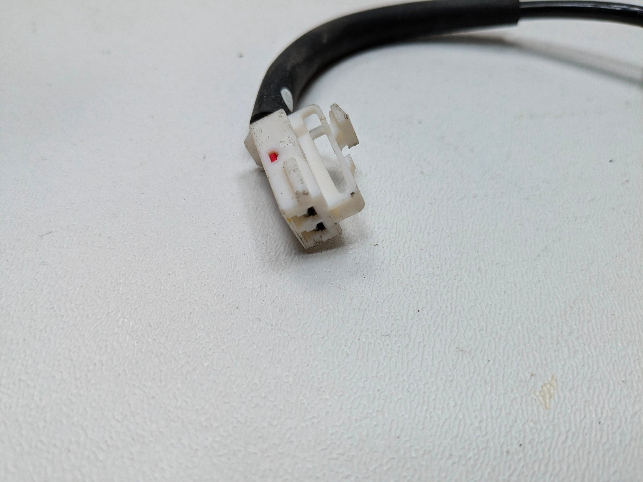 2012 - 2014 HYUNDAI AZERA OEM ABS WHEEL SPEED SENSOR REAR LEFT DRIVER SIDE