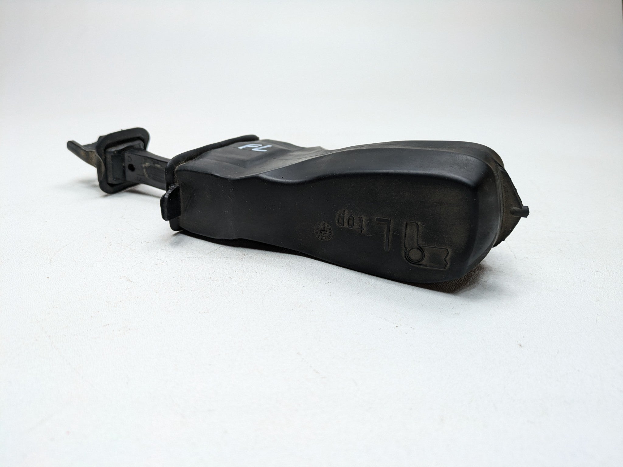 10 - 15 VOLKSWAGEN PASSAT OEM DOOR STOPPER CHECK STRAP FRONT LEFT DRIVER SIDE