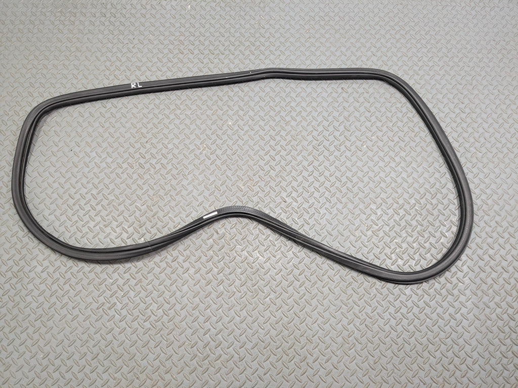 10 - 15 VOLKSWAGEN PASSAT OEM DOOR SEAL WEATHER STRIPPING RUBBER REAR LEFT SIDE