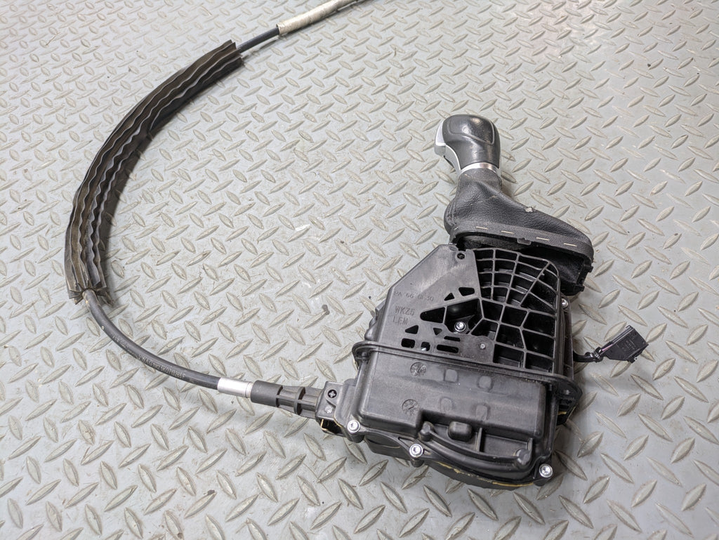 10 - 15 VOLKSWAGEN PASSAT OEM AUTOMATIC GEAR SELECTOR FLOOR SHIFTER WITH CABLE