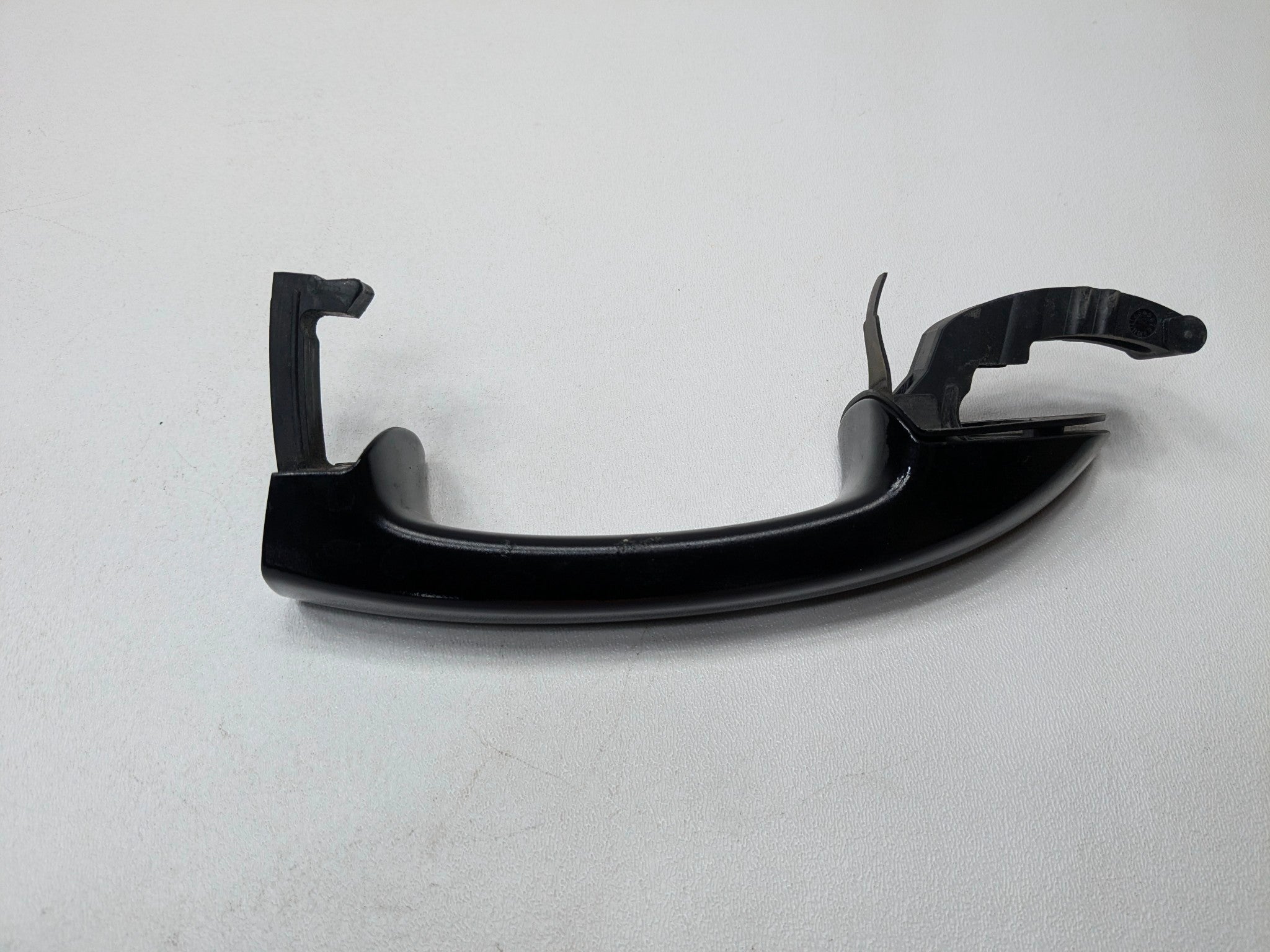 10 - 15 VOLKSWAGEN PASSAT OEM EXTERIOR DOOR HANDLE FRONT LEFT DRIVER SIDE BLACK