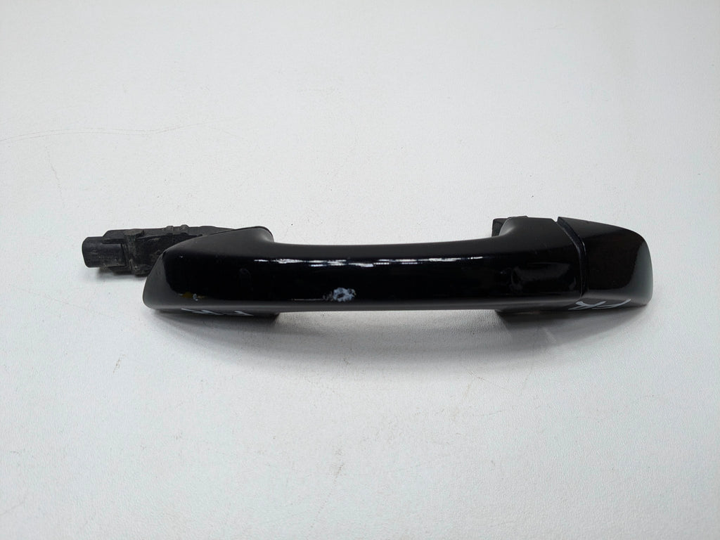 10 - 15 VOLKSWAGEN PASSAT OEM EXTERIOR DOOR HANDLE FRONT RIGHT PASSENGER SIDE