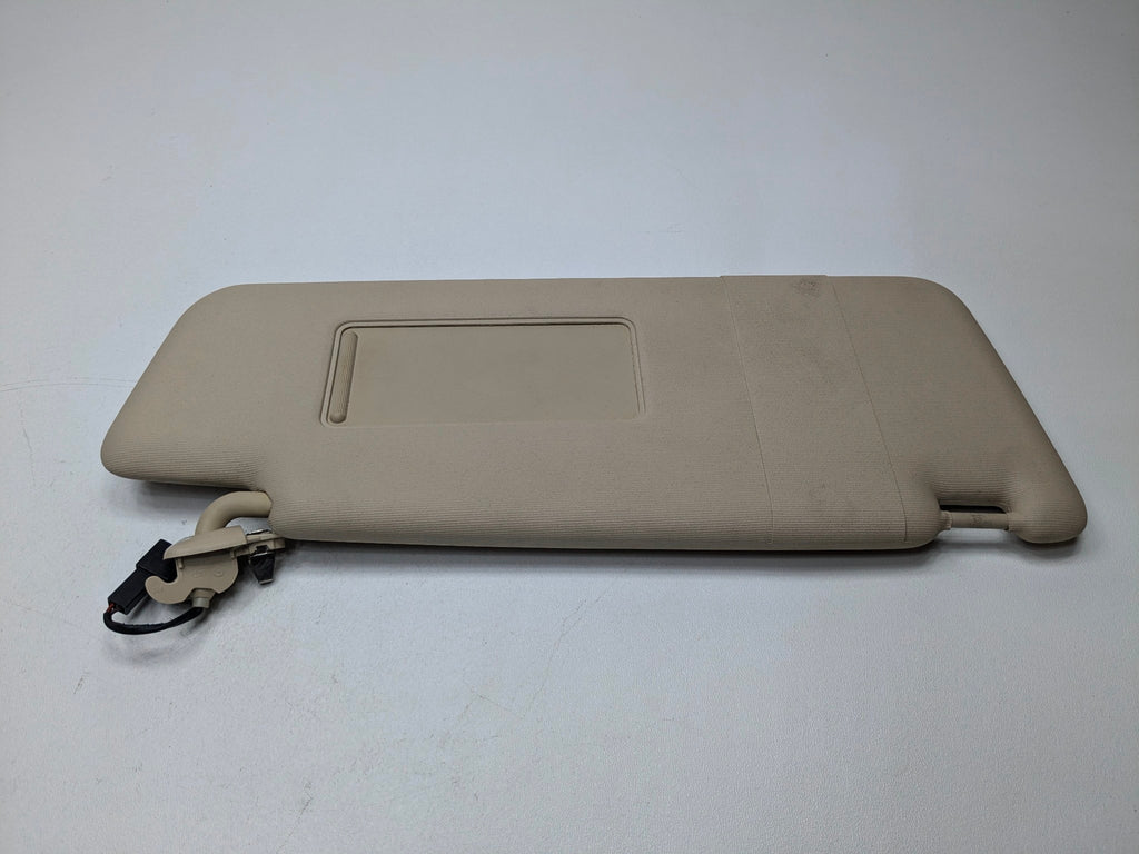 10 - 15 VOLKSWAGEN PASSAT OEM SUN VISOR UPPER ROOF FRONT RIGHT PASSENGER SIDE