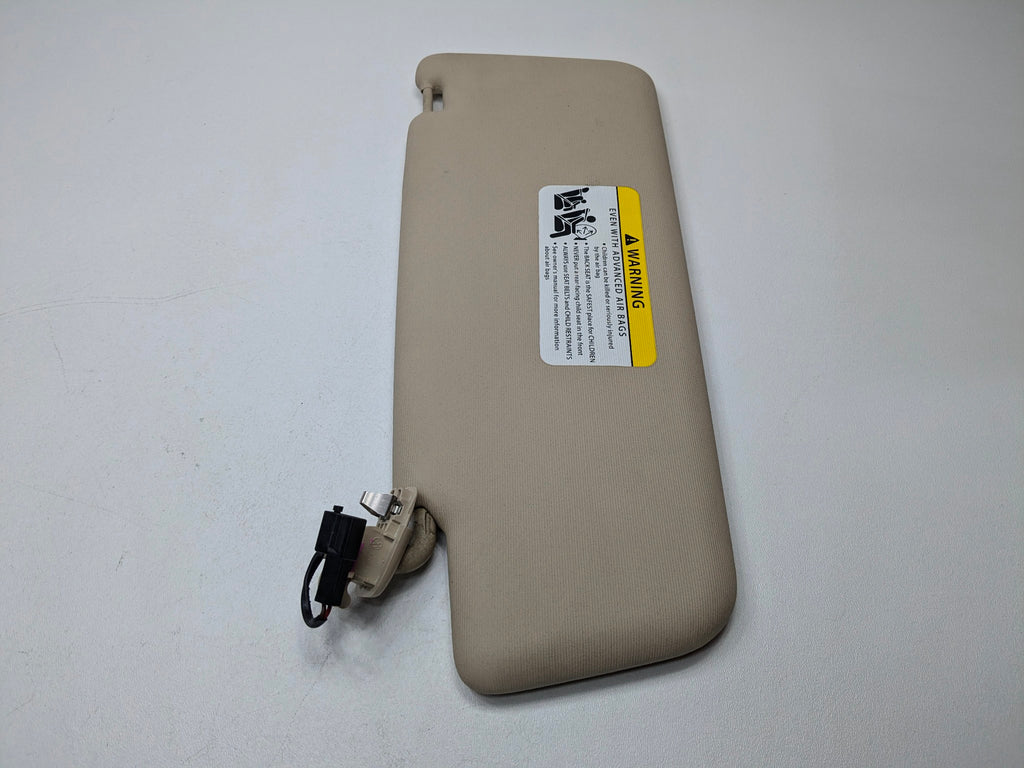 10 - 15 VOLKSWAGEN PASSAT OEM SUN VISOR UPPER ROOF FRONT RIGHT PASSENGER SIDE