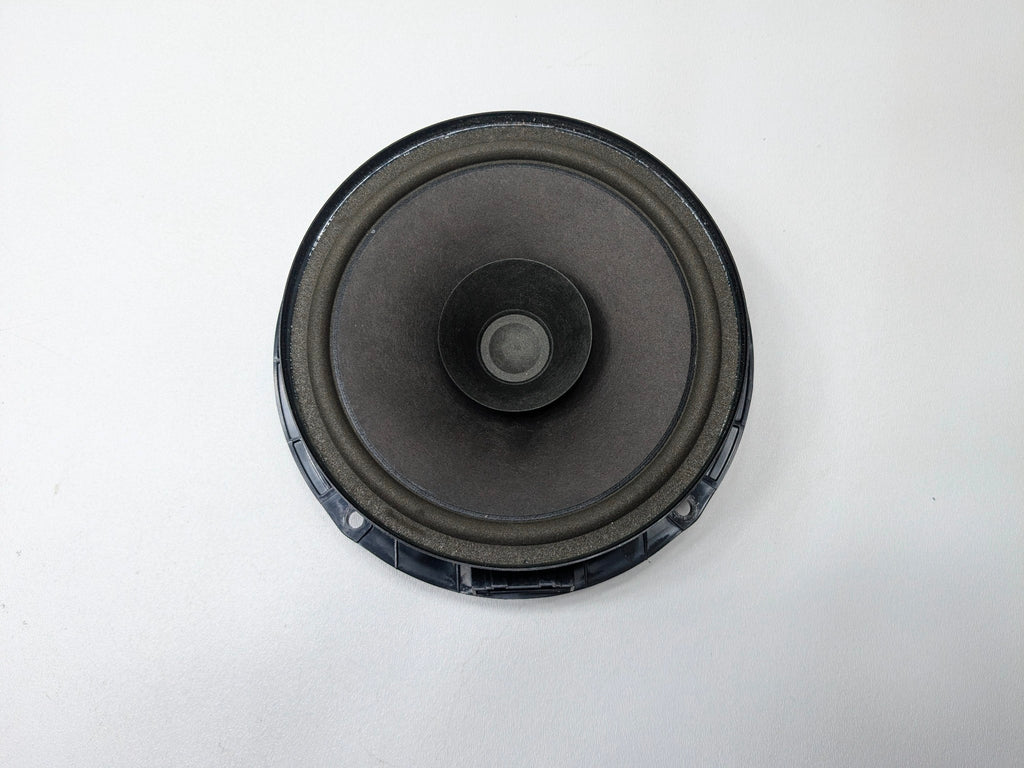2010 - 2015 VOLKSWAGEN PASSAT OEM SPEAKER INTERIOR AUDIO SOUND SYSTEM SET OF 5