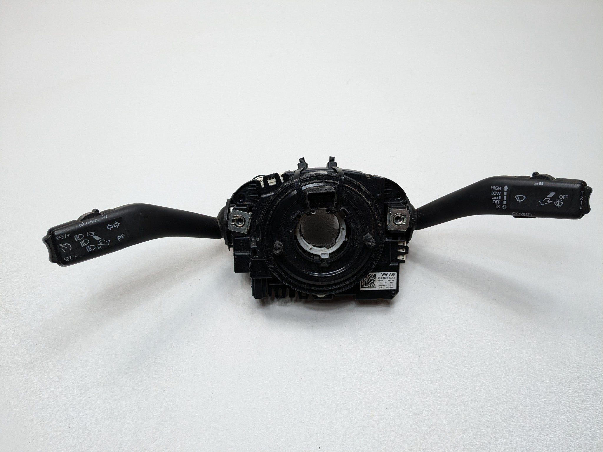 10 - 15 VOLKSWAGEN PASSAT OEM CLOCKSPRING TURN SIGNAL WIPER COMBINATION SWITCH