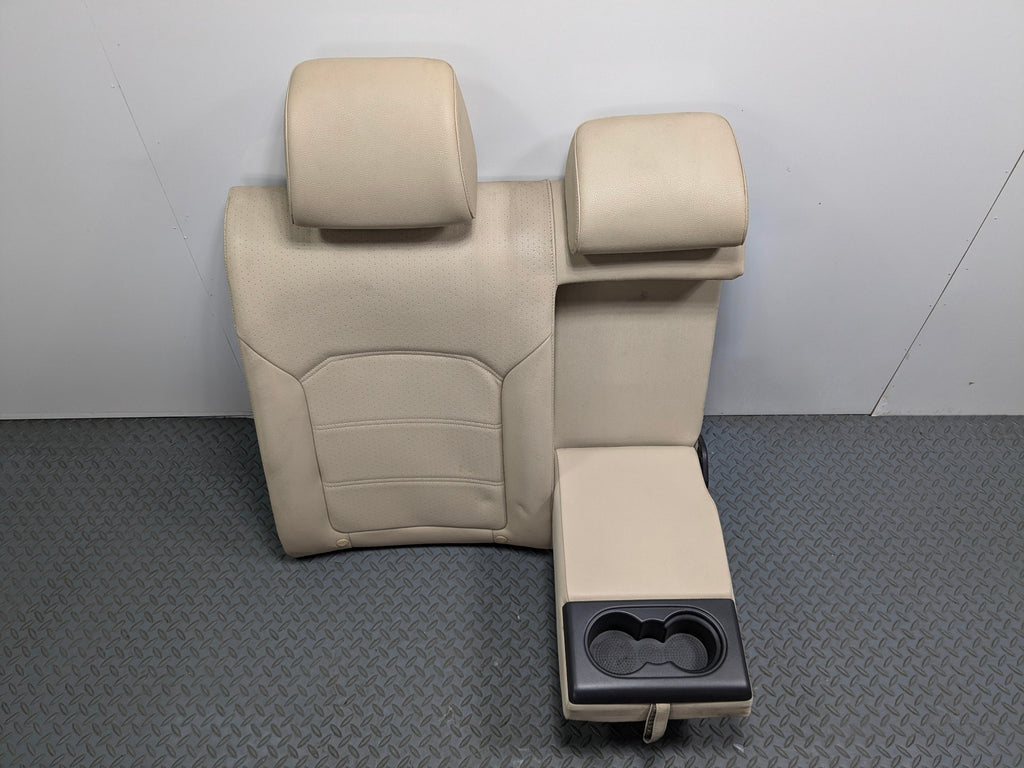 10 - 15 VOLKSWAGEN PASSAT OEM SEAT CUSHION WITH ARMREST REAR RIGHT UPPER SIDE