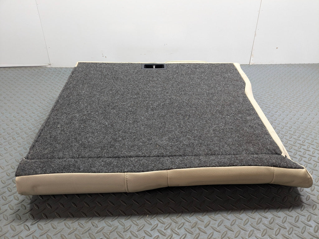 10 - 15 VOLKSWAGEN PASSAT OEM SEAT CUSHION WITH ARMREST REAR RIGHT UPPER SIDE