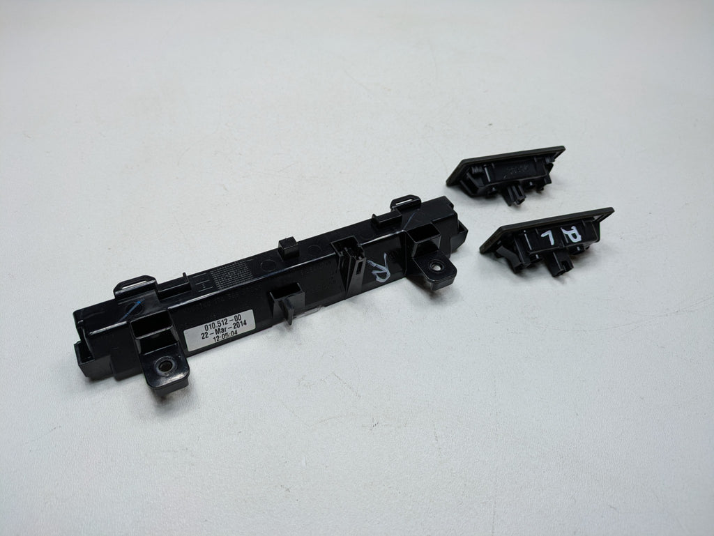 10-15 VOLKSWAGEN PASSAT OEM REAR INTERIOR AND HIGH MOUNT THIRD BRAKE STOP LIGHT