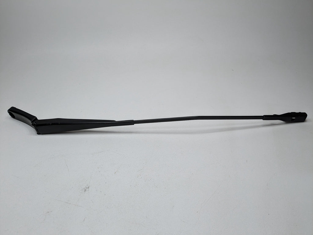 10 - 15 VOLKSWAGEN PASSAT OEM WINDSHIELD WIPER ARM FRONT RIGHT PASSENGER SIDE