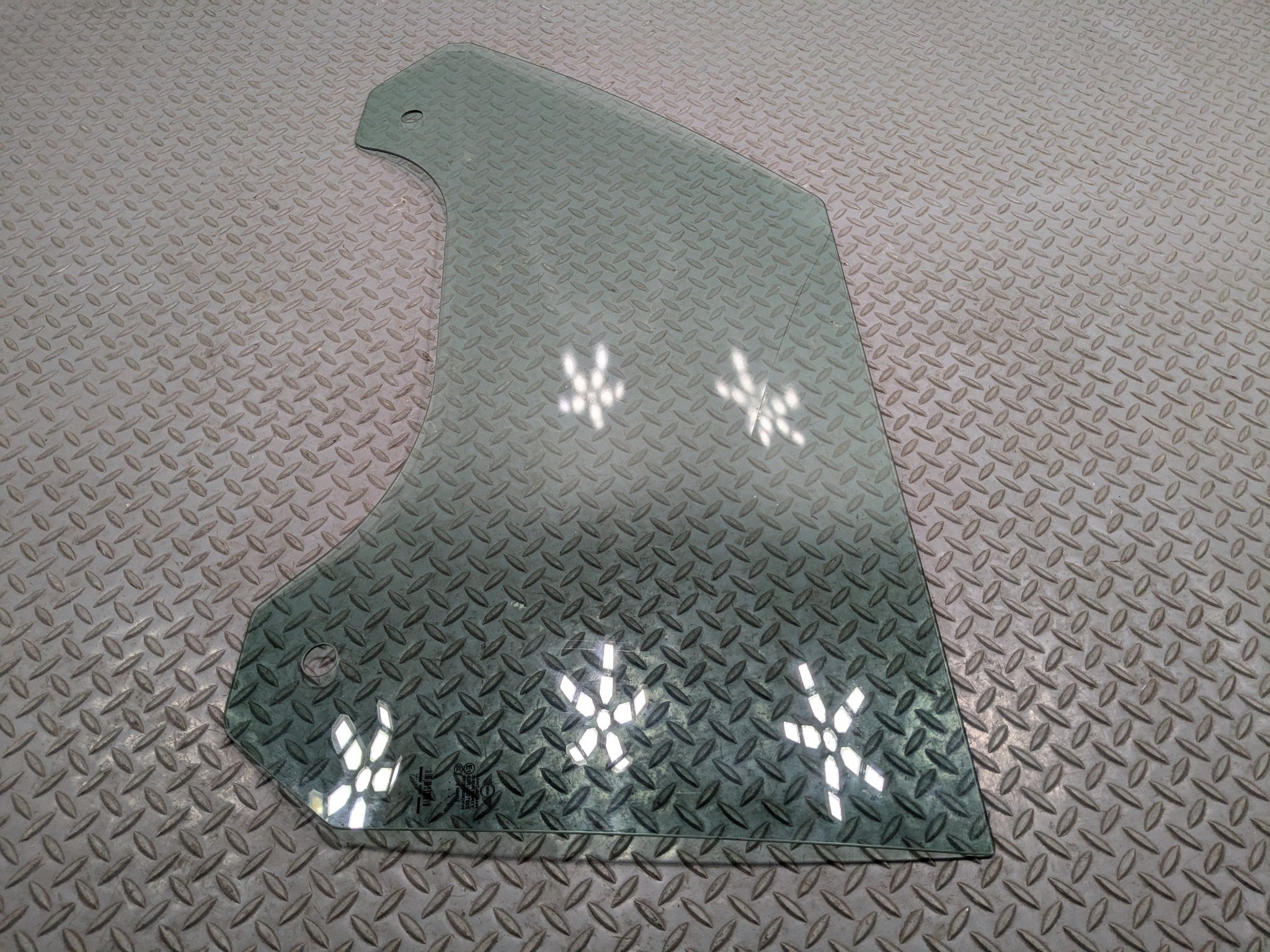 2008 - 2014 MINI COOPER OEM DOOR WINDOW GLASS FRONT LEFT DRIVER SIDE